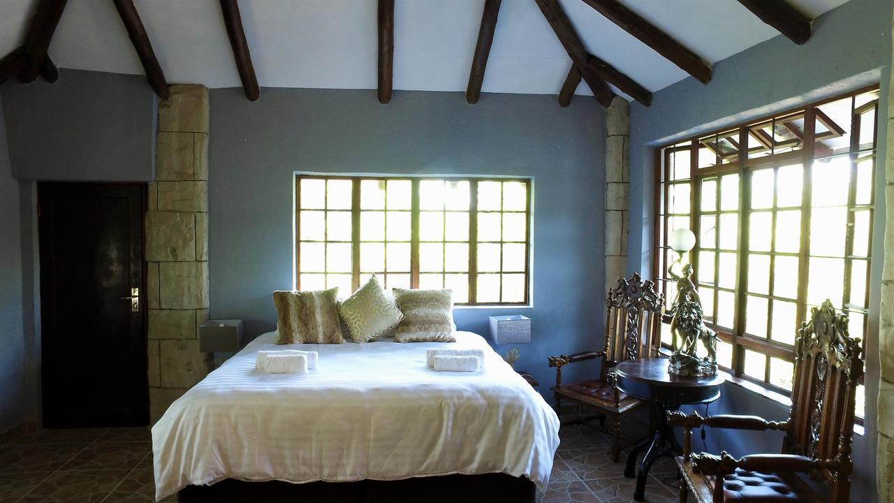 Beyond The Boma Boutique Guesthouse Марлот-Парк Экстерьер фото